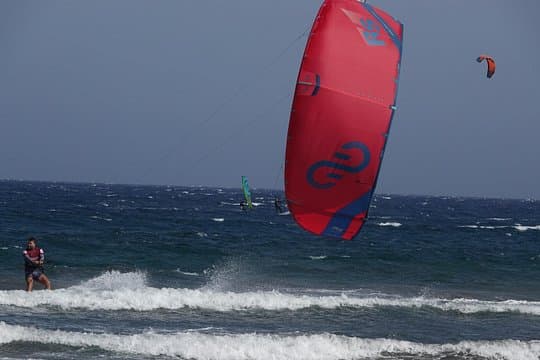 3 días - 2 personas Curso de iniciación al kitesurf (9 horas) - 7