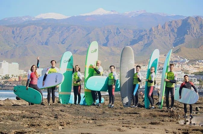 Clase de surf en grupo en Playa de las Américas, Tenerife - 6
