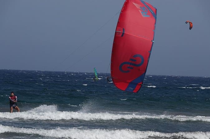 3 días - 2 personas Curso de iniciación al kitesurf (9 horas) - 4