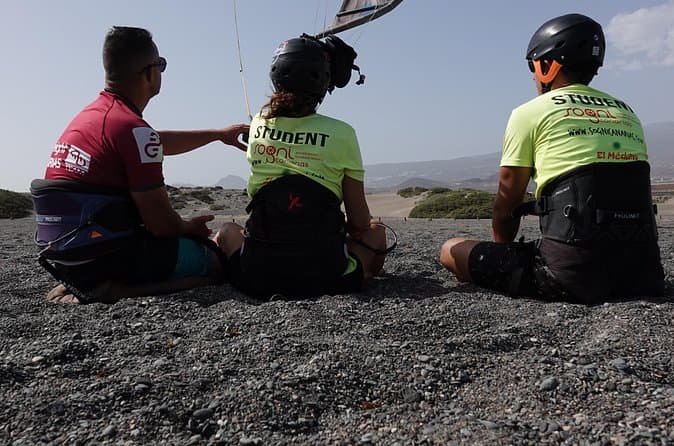 3 días - 2 personas Curso de iniciación al kitesurf (9 horas) - 5
