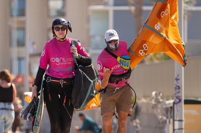 3 días - 2 personas Curso de iniciación al kitesurf (9 horas) - 6