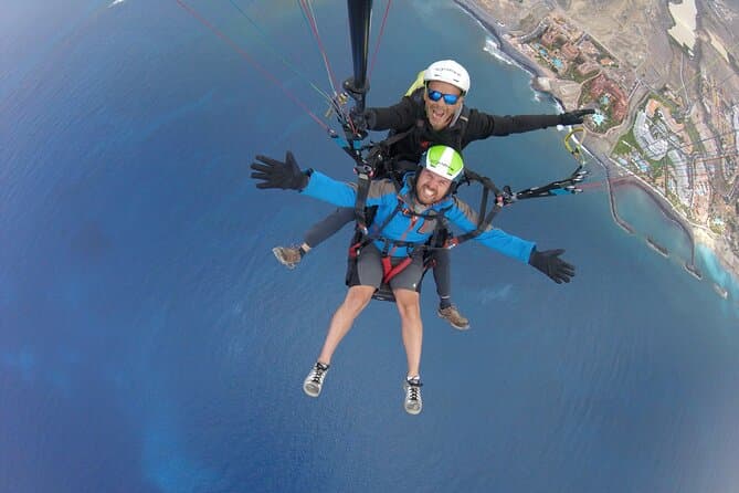 ¡Vuelo en tándem en parapente con adrenalina! - 8