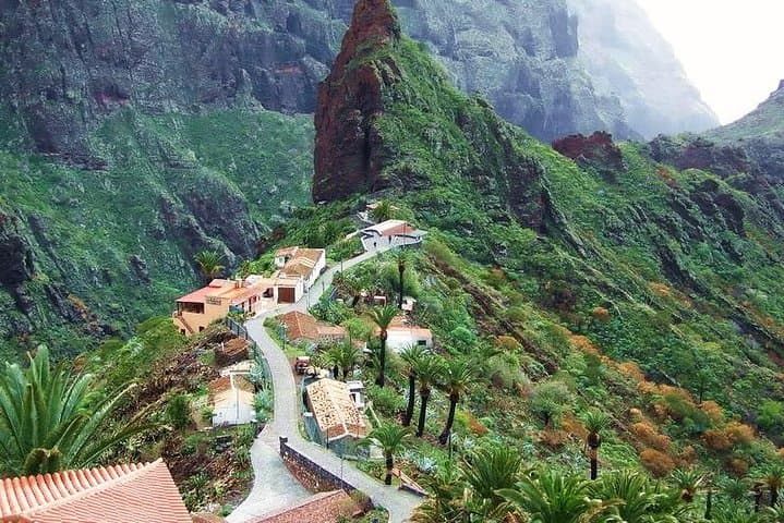 Masca. - 1