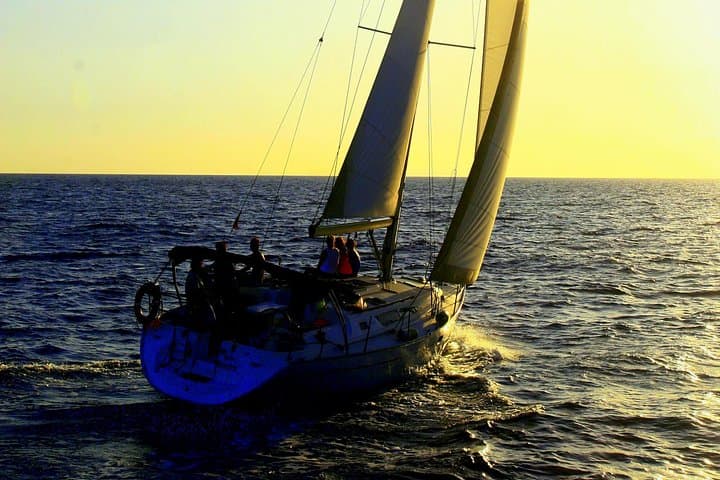 El mejor equipo https://media-cdn.tripadvisor.com/media/attractions-splice-spp-720x480/09/94/68/b6.jpg - 8