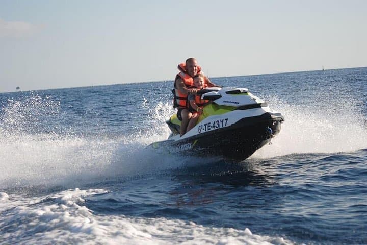 AVENTURA EN MOTO DE AGUA - 7
