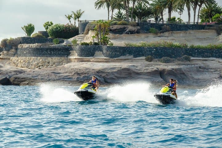 Tour guiado de 1 hora en Tenerife en moto de agua doble - 2