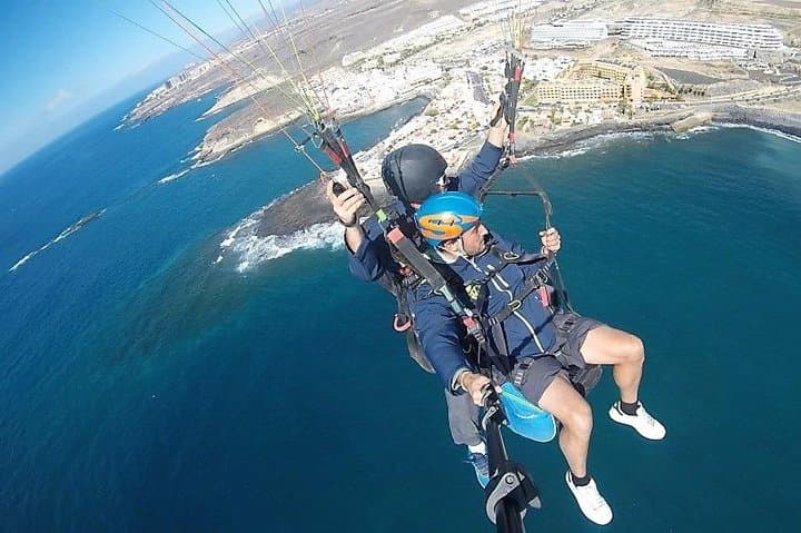 Experiencia básica de vuelo en parapente en Tenerife con recogida - 4