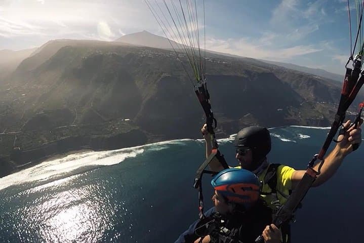 Experiencia básica de vuelo en parapente en Tenerife con recogida - 6