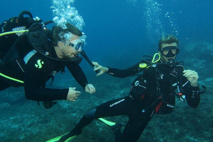 PRUEBA EL BUCEO con un instructor dedicado - 1