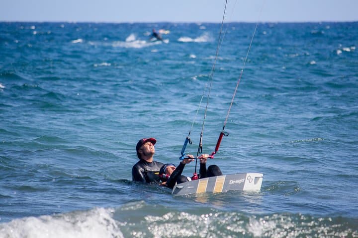 Clases privadas de kitesurf de 4 días para principiantes en Tenerife - 3