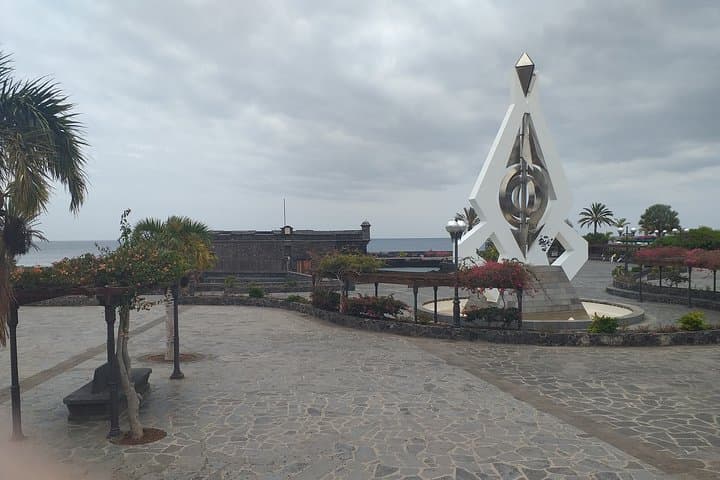 Ciudad invicta de Santa Cruz de Tenerife - 2