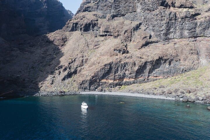 Tour Privado en Barco en Royal Ocean Yacht, Tenerife - 5