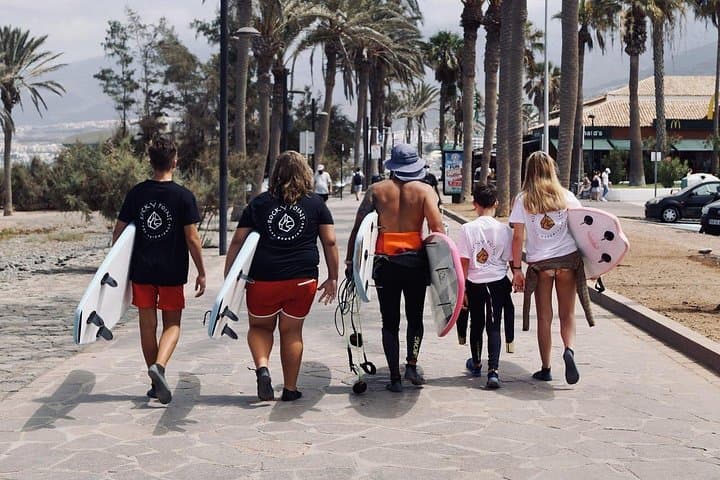 Clases de surf en Las Américas - 7