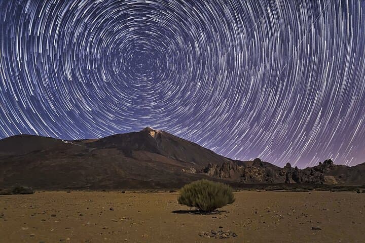 NOCHE DEL TEIDE Tour en autobús astronómico para observar las estrellas, ¡comidas y bebidas incluidas! - 2