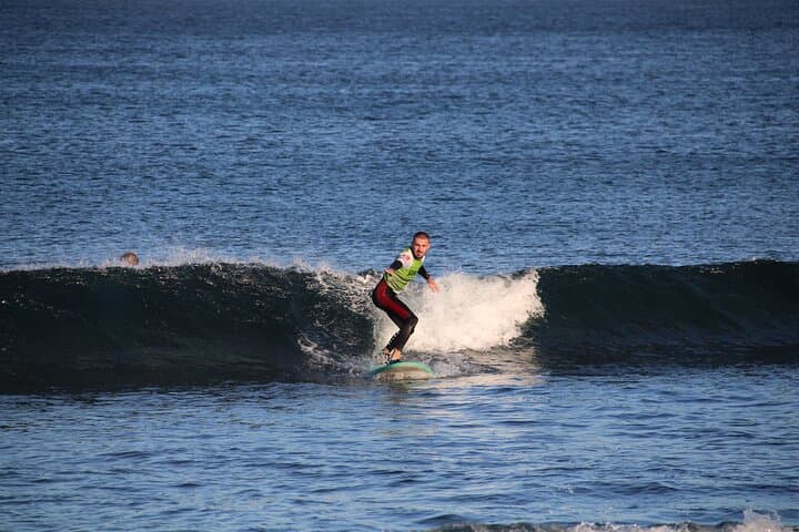 Lección privada de surf en Playa de las Américas - 3