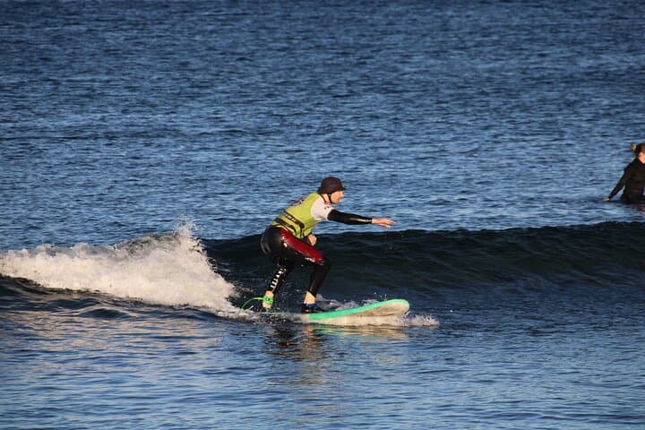 Lección privada de surf en Playa de las Américas - 4