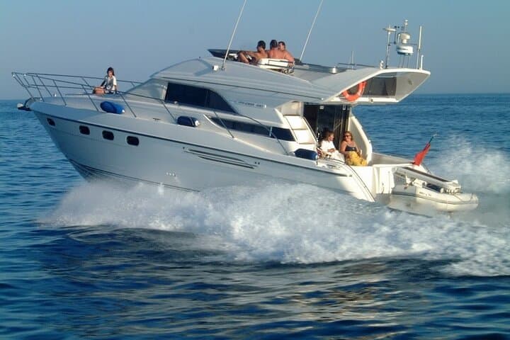 Tour Privado en Barco en Royal Ocean Yacht, Tenerife - 8