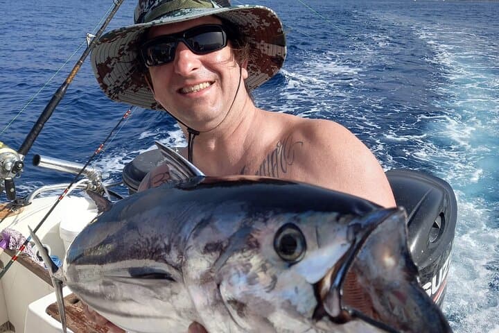 Viaje charter de pesca de clase mundial en Tenerife - 8