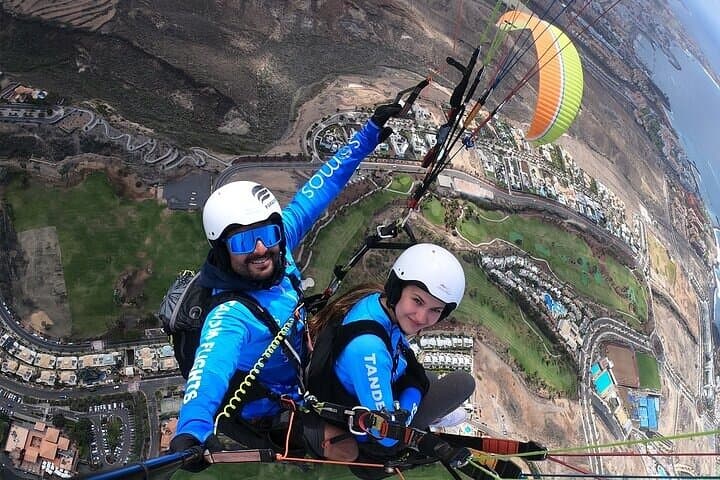 ¡Vuelo en tándem en parapente con adrenalina! - 4