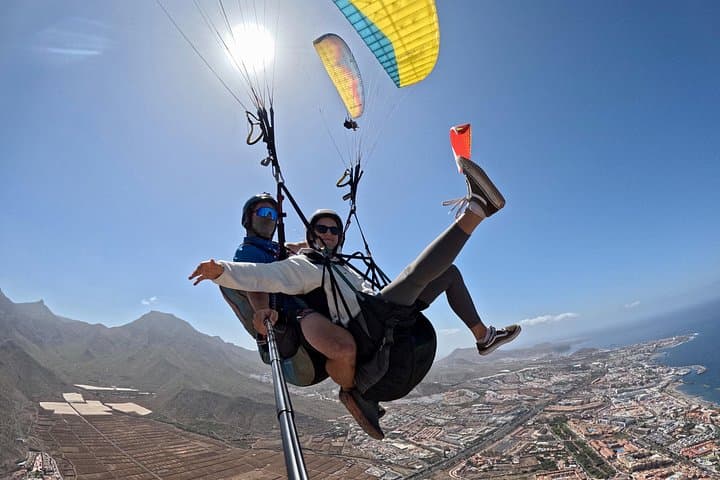 Vuelo tándem de parapente sobre Tenerife + Traslado de hotel en Adeje - 1