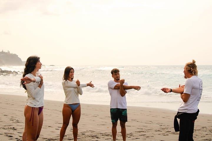 Clases de Surf de 2 Horas aptas para todas las edades - 3