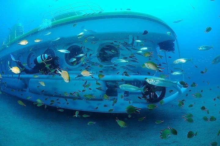 Submarino con naufragio - 2