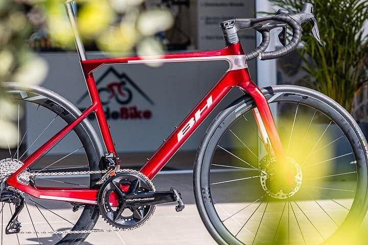 Alquiler de bicicleta de carretera BH Ultralight 8.5 Ultegra Di2 12 velocidades en Tenerife - 3