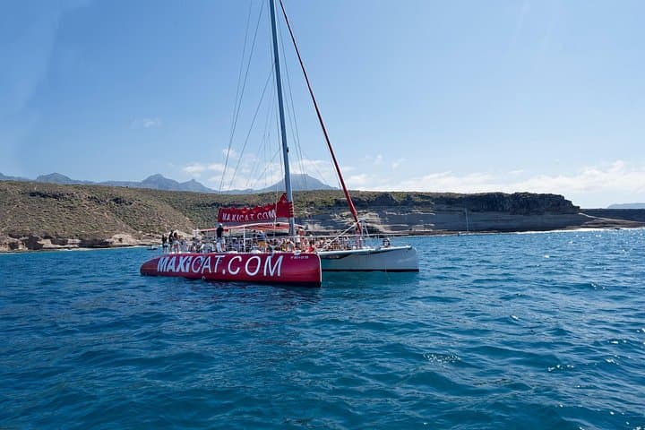 Interior catamarán - 4