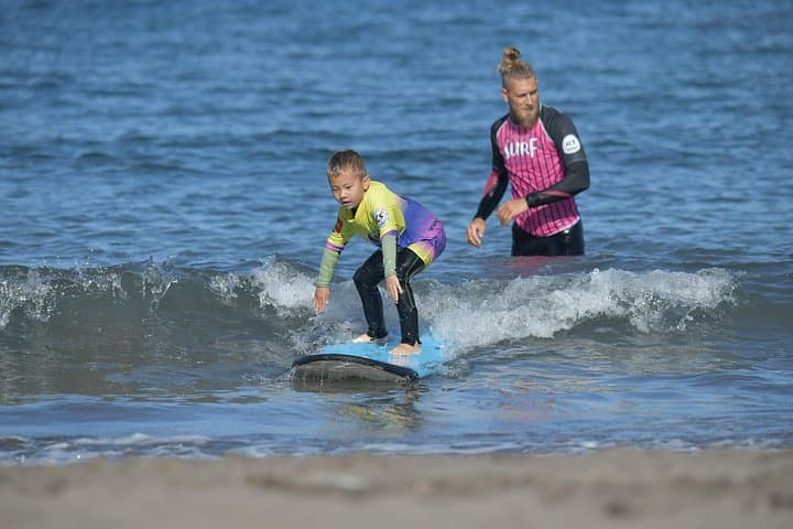 Campamento de surf para vacaciones para niños - 2