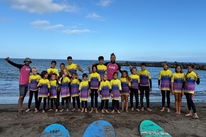 Campamento de surf para vacaciones para niños - 8