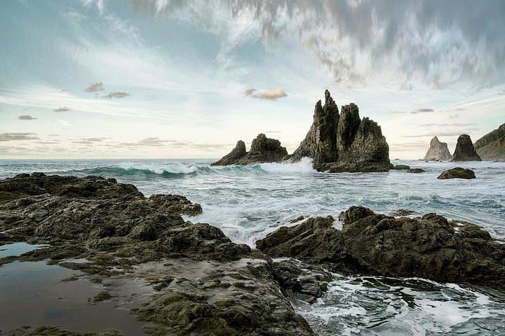 https://media-cdn.tripadvisor.com/media/attractions-splice-spp-720x480/14/bb/eb/4f.jpg - 3