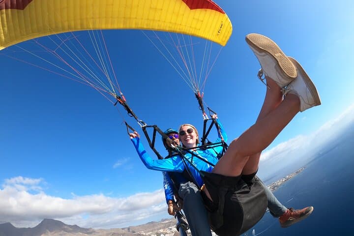 ¡Vuelo en tándem en parapente con adrenalina! - 5