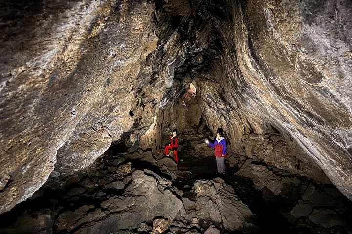 Caminata volcánica y cueva de lava en el Parque Nacional del Teide. Recogida gratuita. - 2