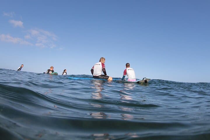 Clases de Surf para Grupos Pequeños en Playa de las Américas - 7