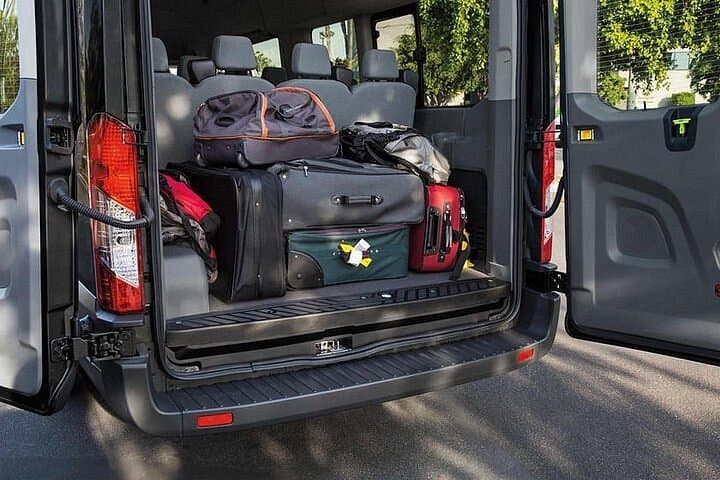 Traslado privado de salida: Tenerife al aeropuerto de Tenerife Sur TFS en minibús - 4