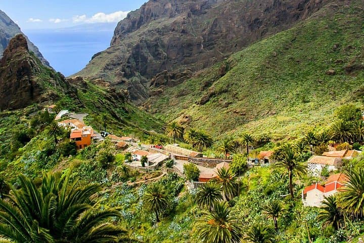 Tenerife Paquete turístico de 2 días con puntos destacados y crucero en catamarán - 2
