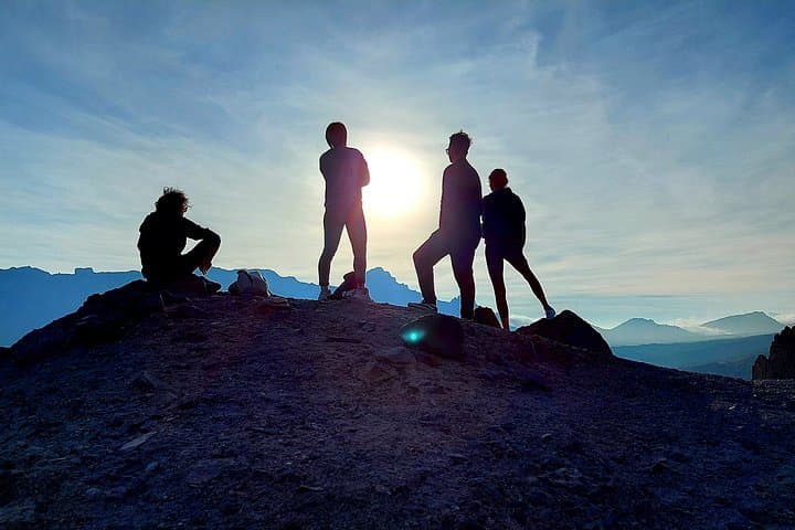 Tour en minivan por el Teide con puesta de sol y observación de estrellas - 3