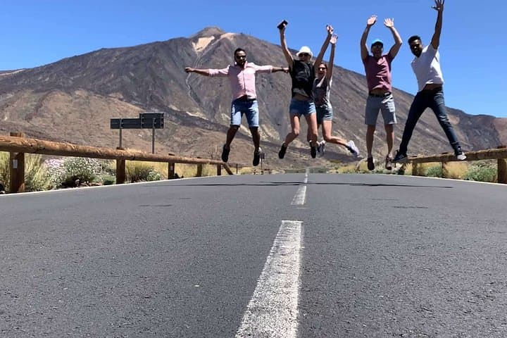 Tour en minivan por el Teide con puesta de sol y observación de estrellas - 6