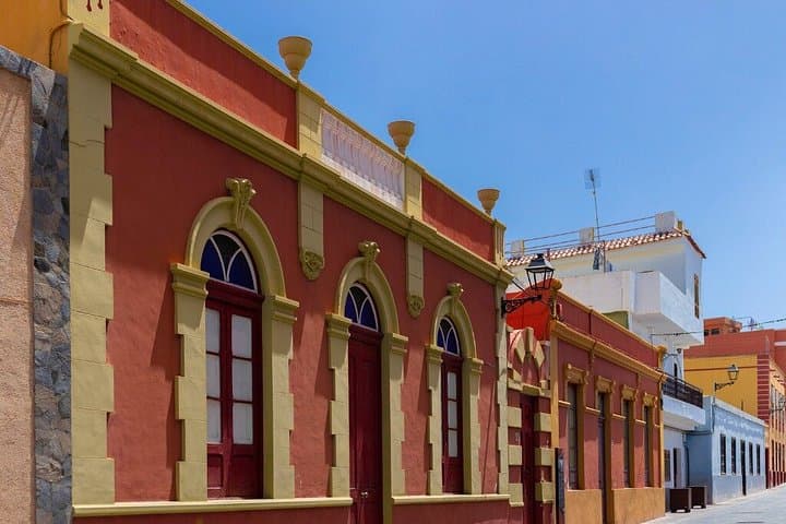 Tour Histórico a pie y Eco Banana Farm en Guía de Isora, Tenerife - 5