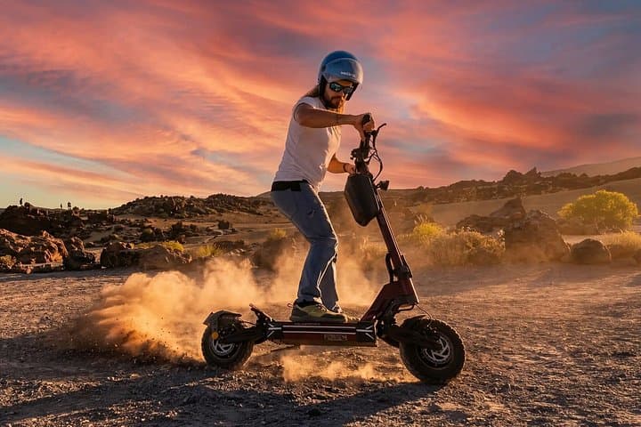 Tour en Patinete Eléctrico Off Road al Atardecer con Cava - 3