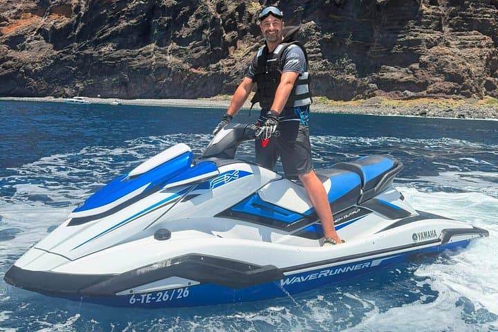 Se requiere licencia de experiencia de día completo de alquiler de motos acuáticas privadas - 2