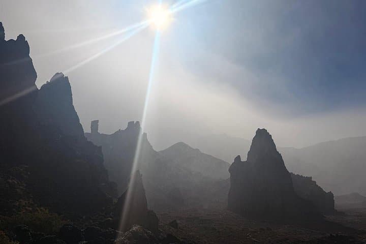 Experiencia de caminata panorámica y bodega en el Teide con recogida gratuita - 4