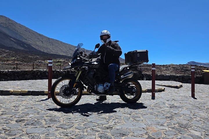 Tenerife : Tour guiado en moto por el Teide y paseo panorámico - 3