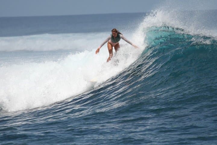 Clases de surf grupales y privadas en Playa de las Américas - 3